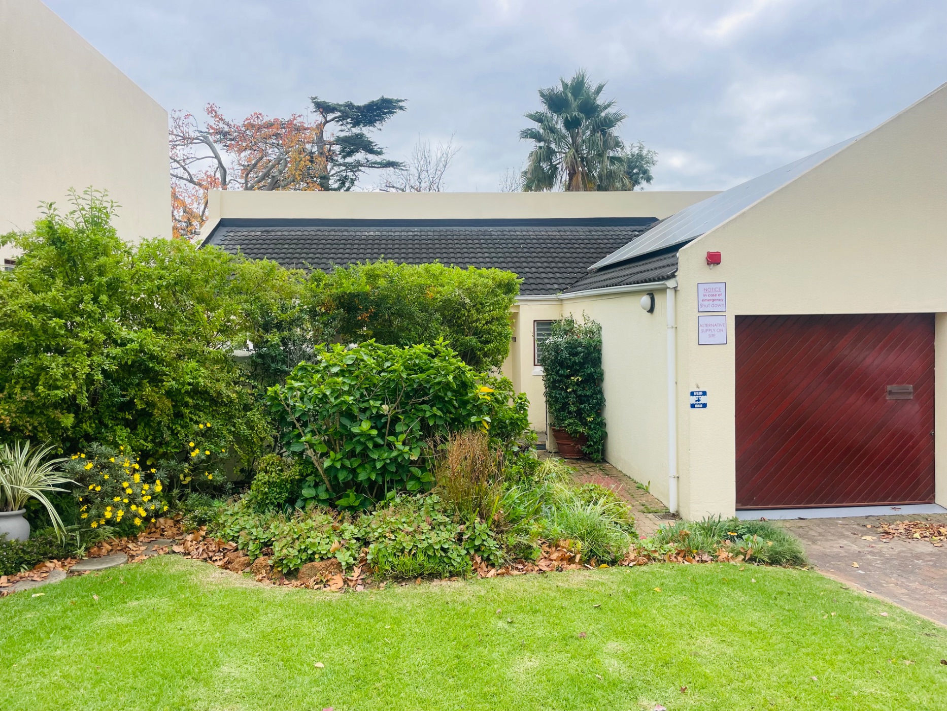 3 bedroom single-storey retirement home to rent in Paradyskloof