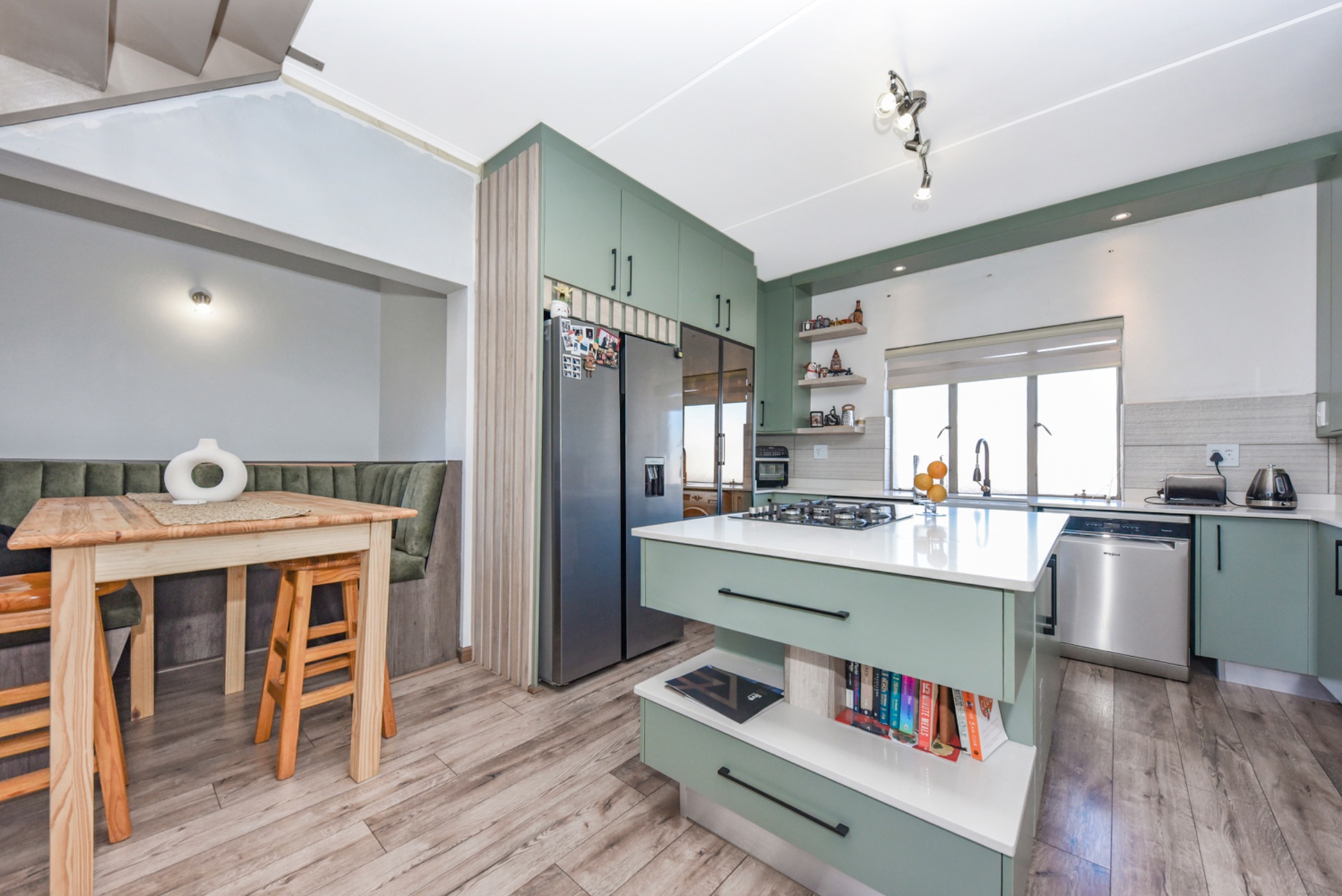 2 bedroom loft for sale in Douglasdale