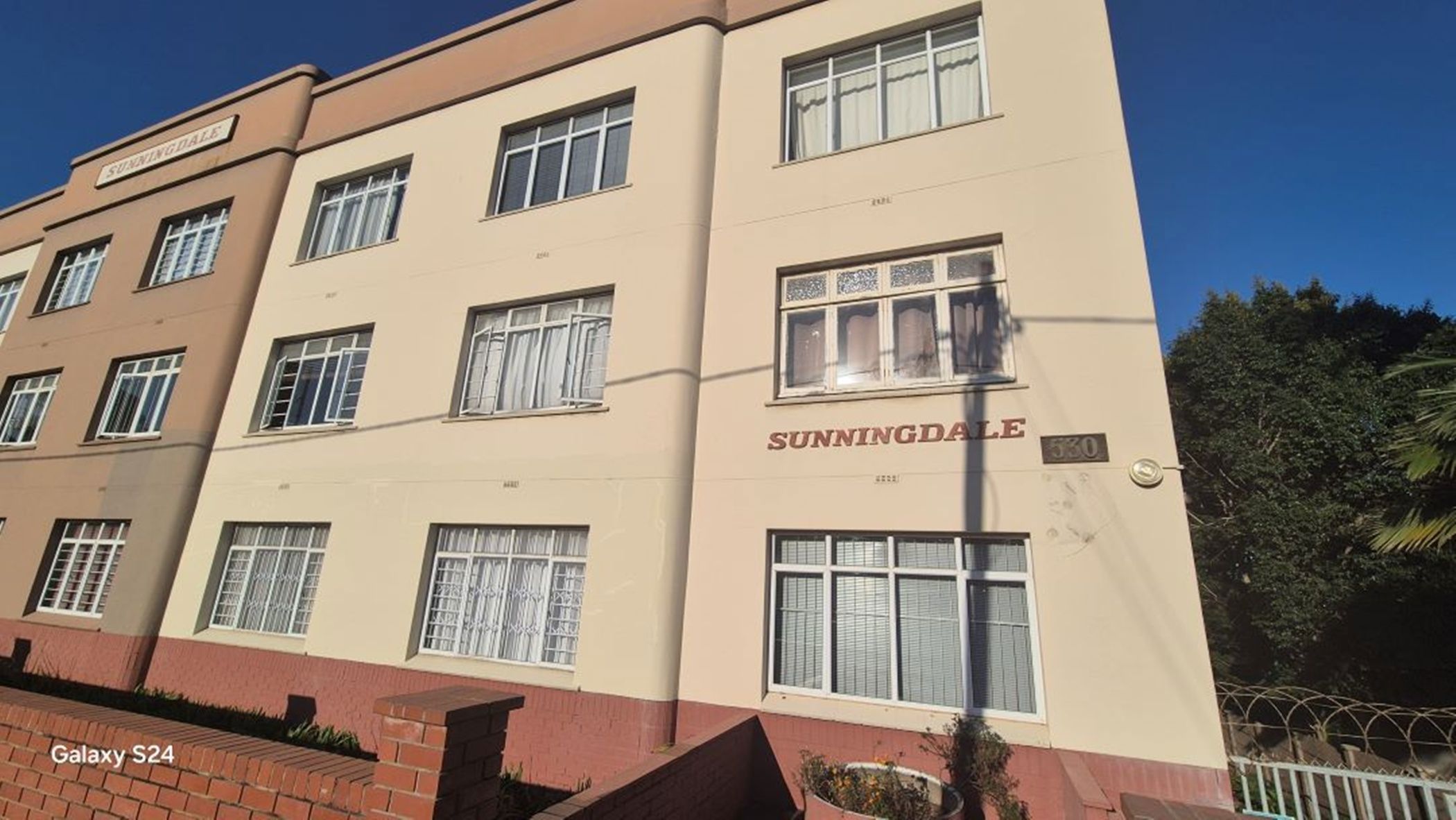1 bedroom apartment for sale in Glenwood (Durban)