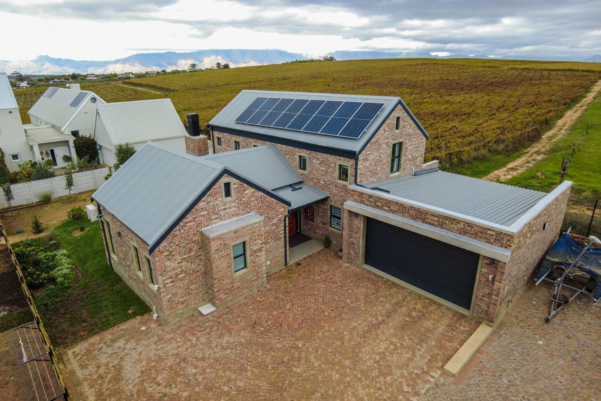 2 bedroom house for sale in Riebeek Kasteel