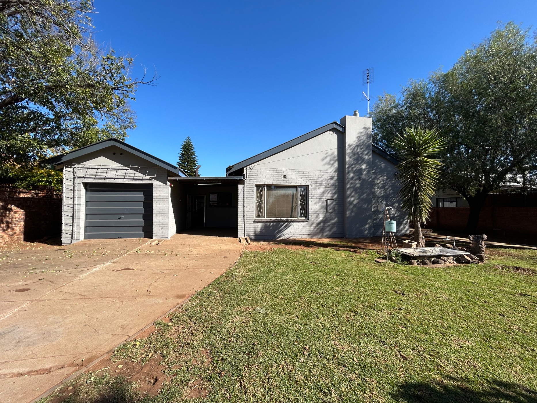 4 bedroom house for sale in Rhodesdene
