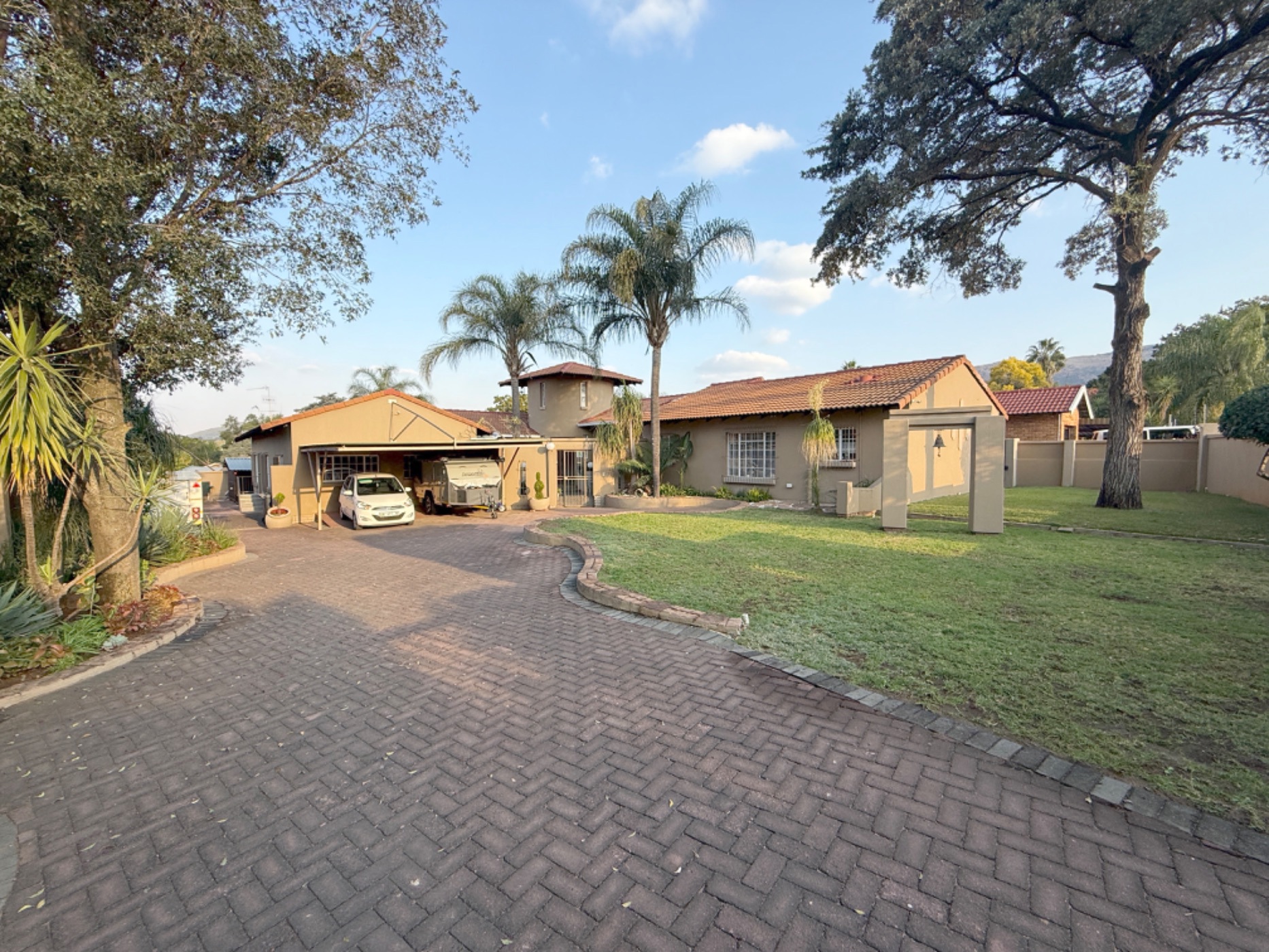5 bedroom house for sale in Geelhout Park