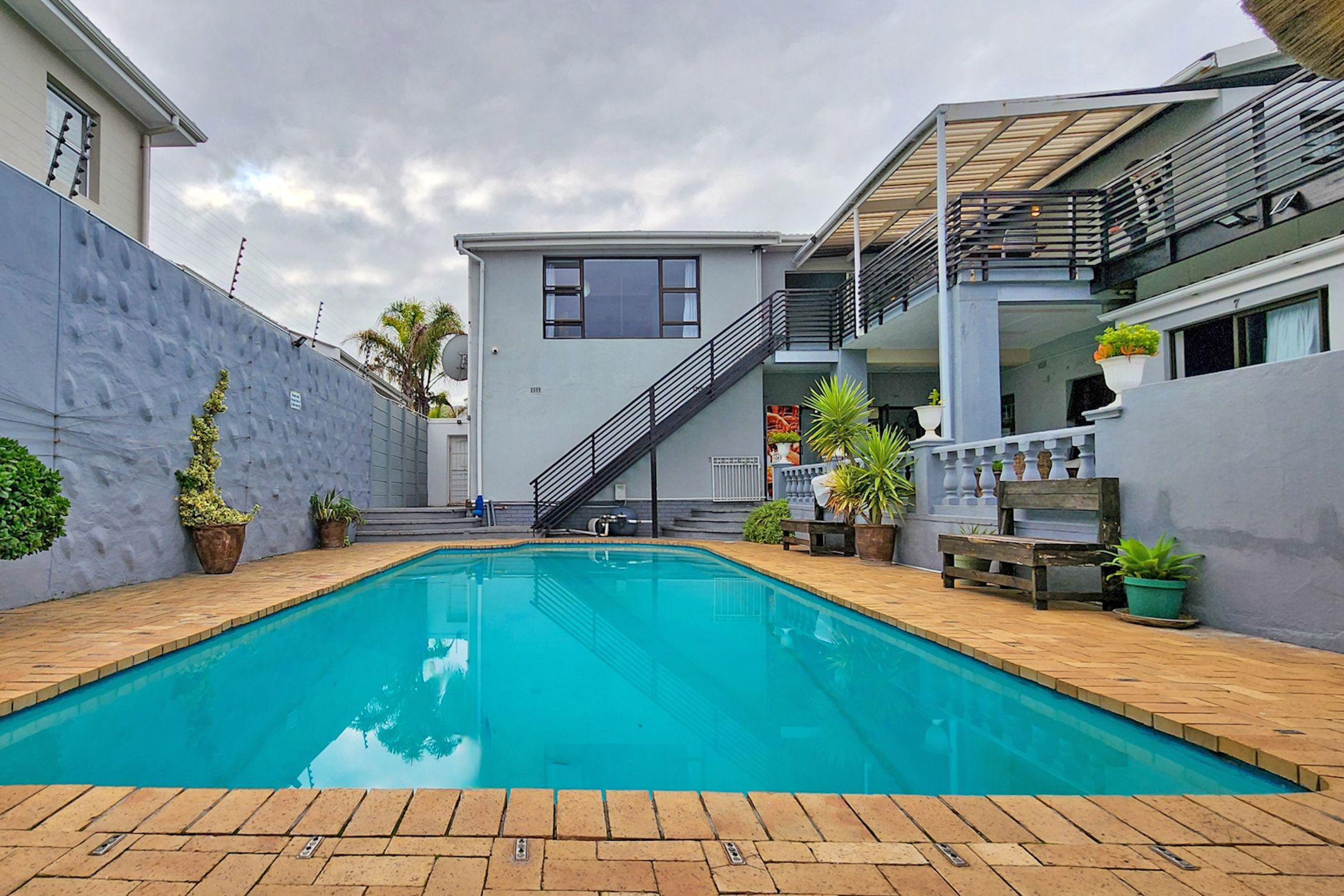 11 bedroom house for sale in Bloubergrant