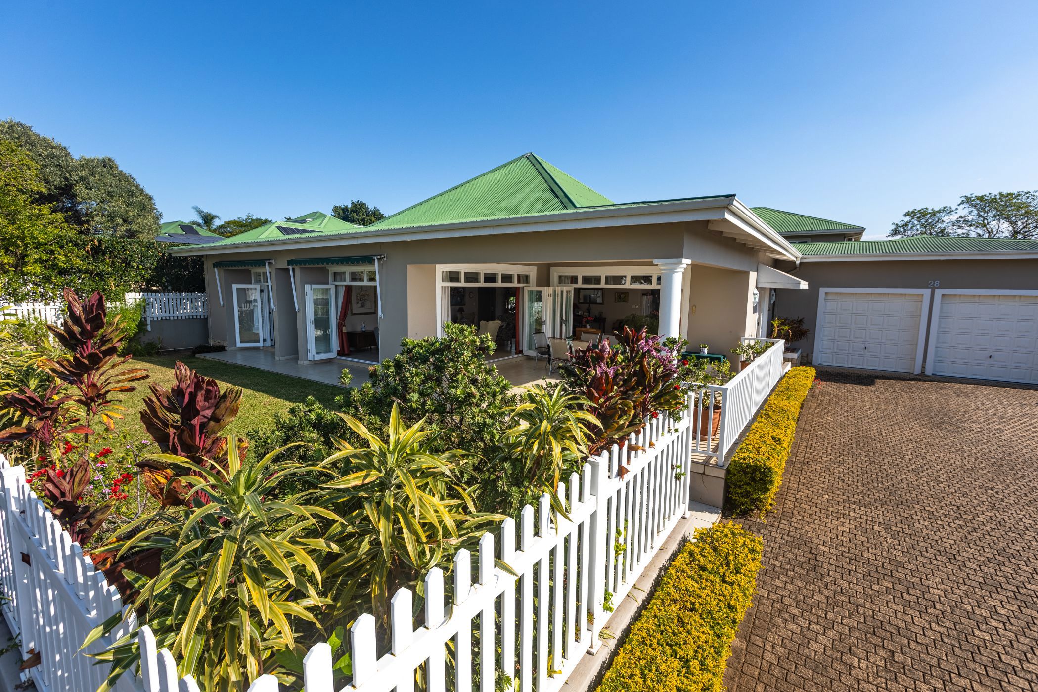 3 bedroom townhouse for sale in Mount Edgecombe