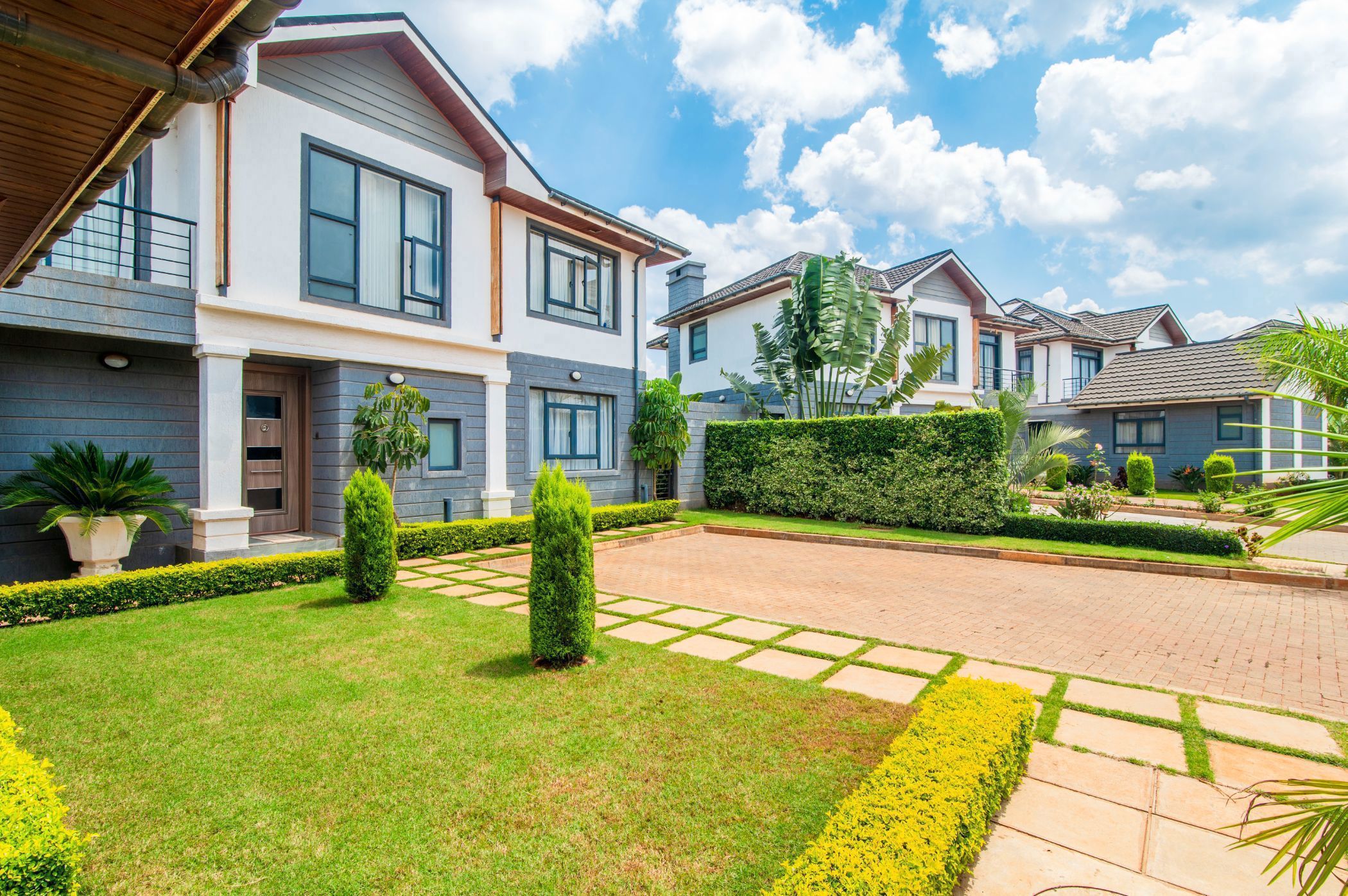4 bedroom house to rent in Kiambu Road (Kenya)