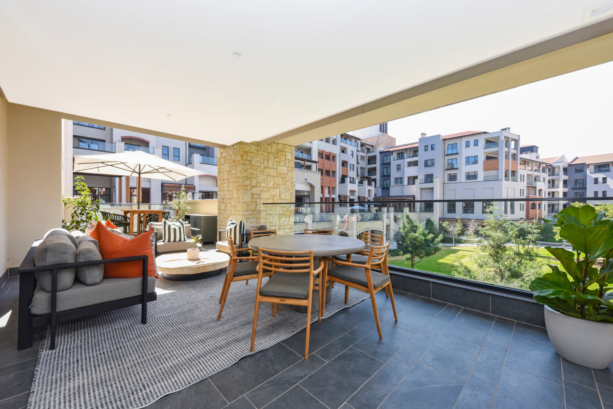 3 bedroom apartment for sale in Steyn City