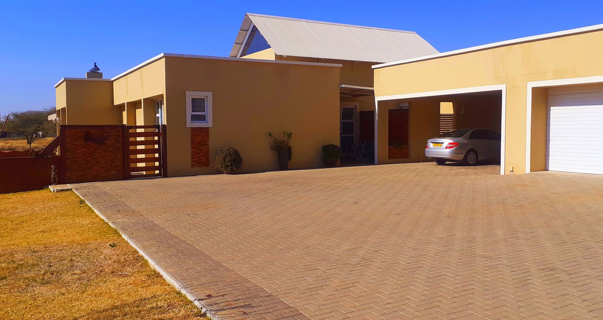 3 bedroom house for sale in Omeya Estate (Namibia)