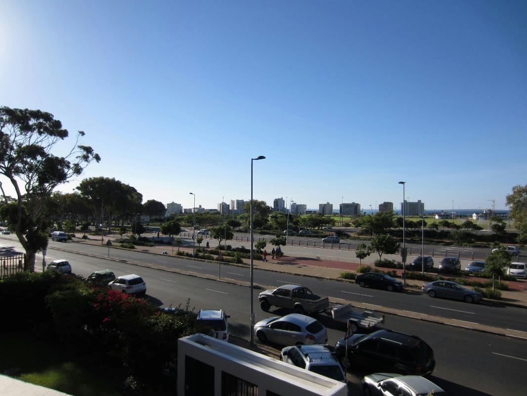 3 Bedroom Apartment To Rent Green Point (Cape Town) ASL1654941