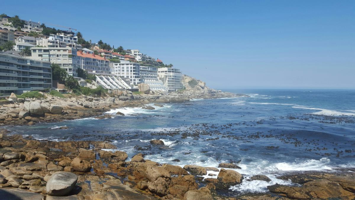 1 bedroom apartment to rent in Bantry Bay