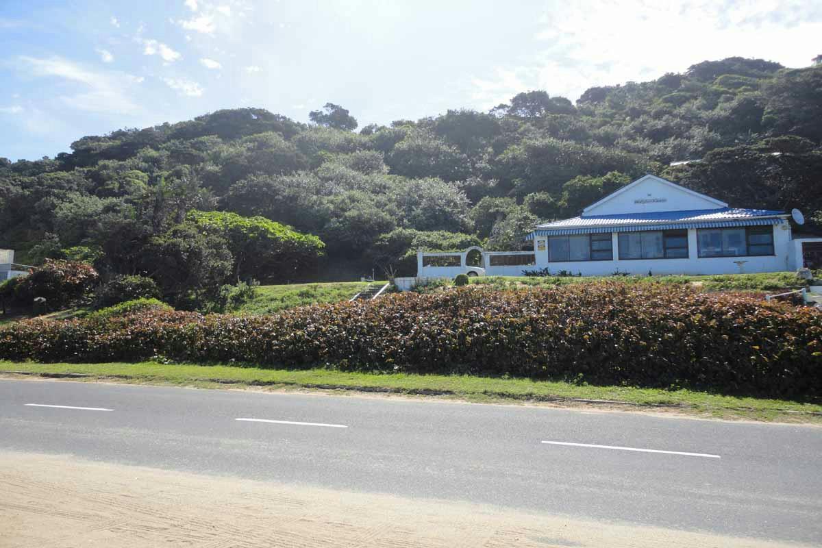 6200 m&sup2; residential vacant land for sale in Umdloti Beach