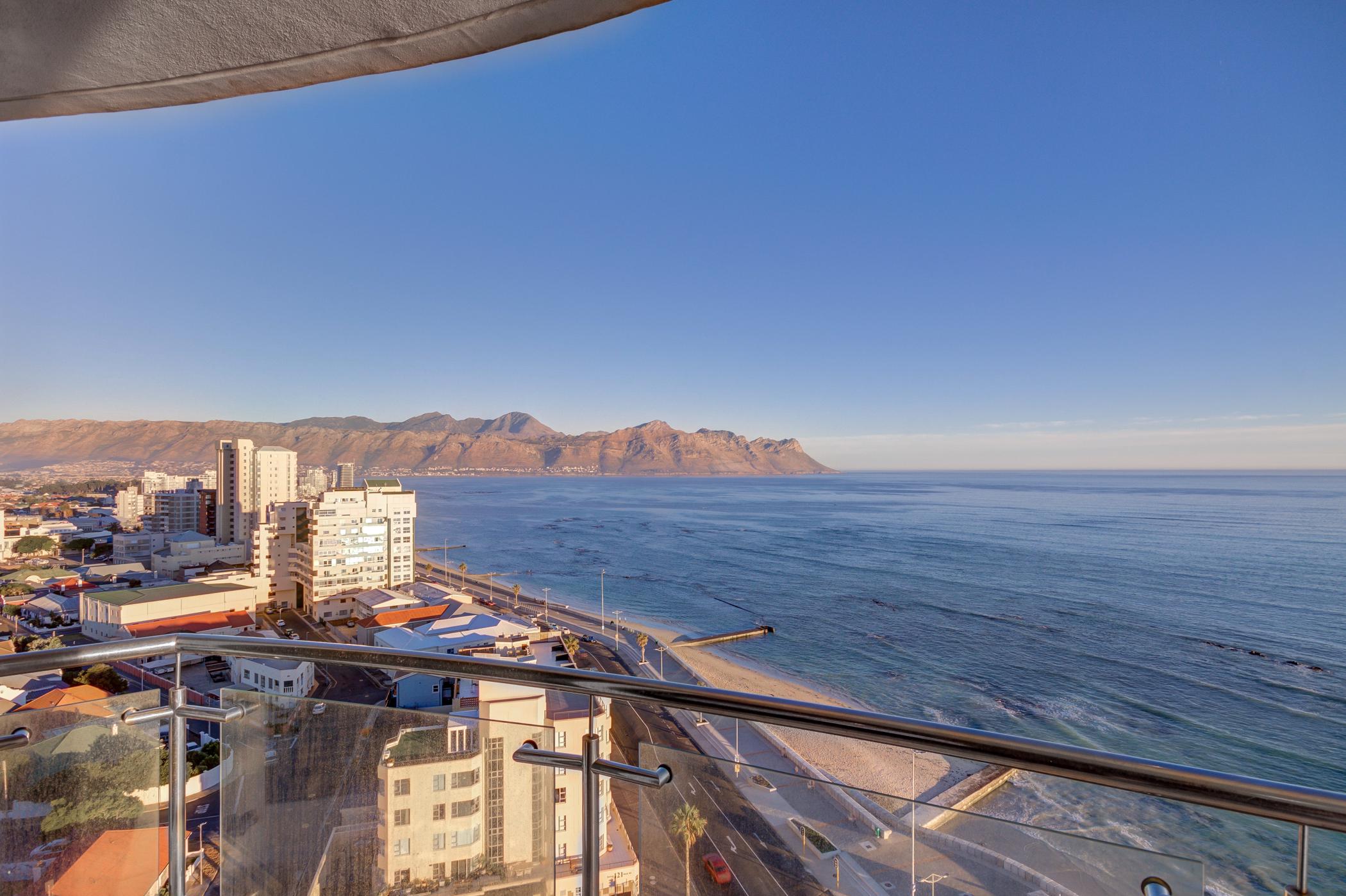 3 bedroom apartment for sale in Strand North