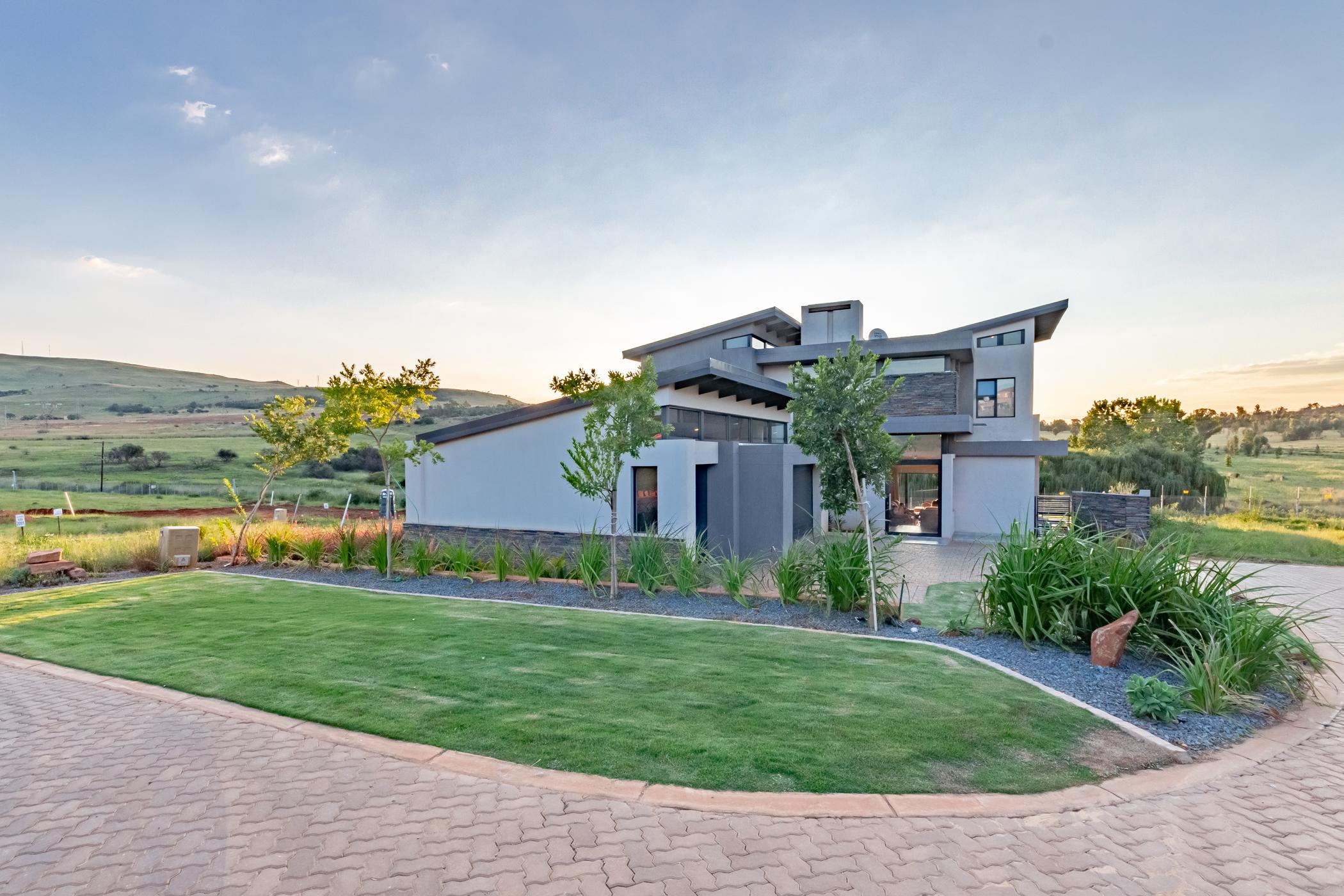 4 Bedroom House For Sale Eye of Africa 1GV1648197 Pam Golding