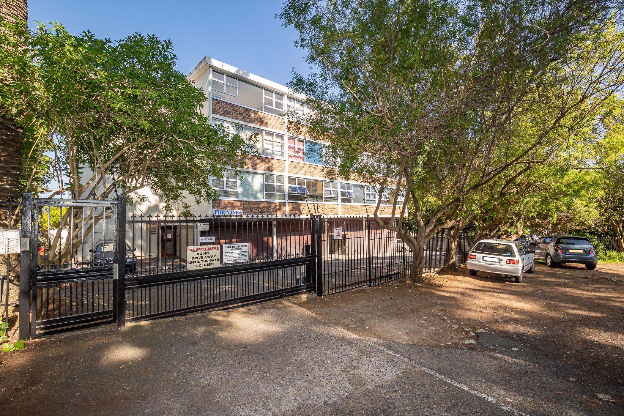 Apartment for sale in Wynberg Upper