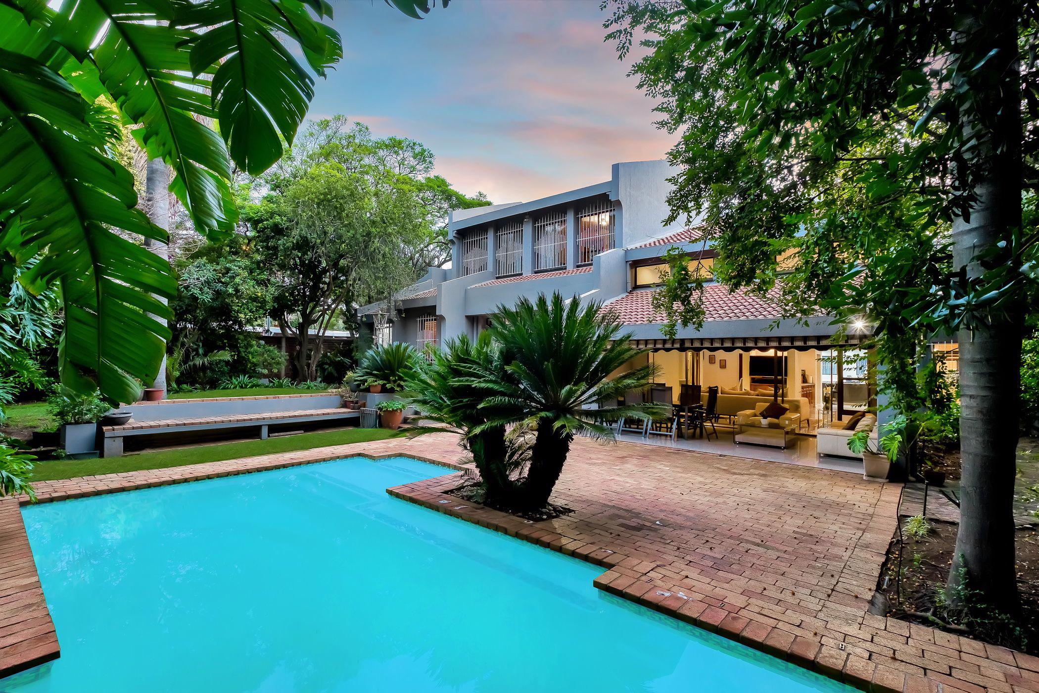 3 bedroom double-storey house for sale in Parkwood (Johannesburg)