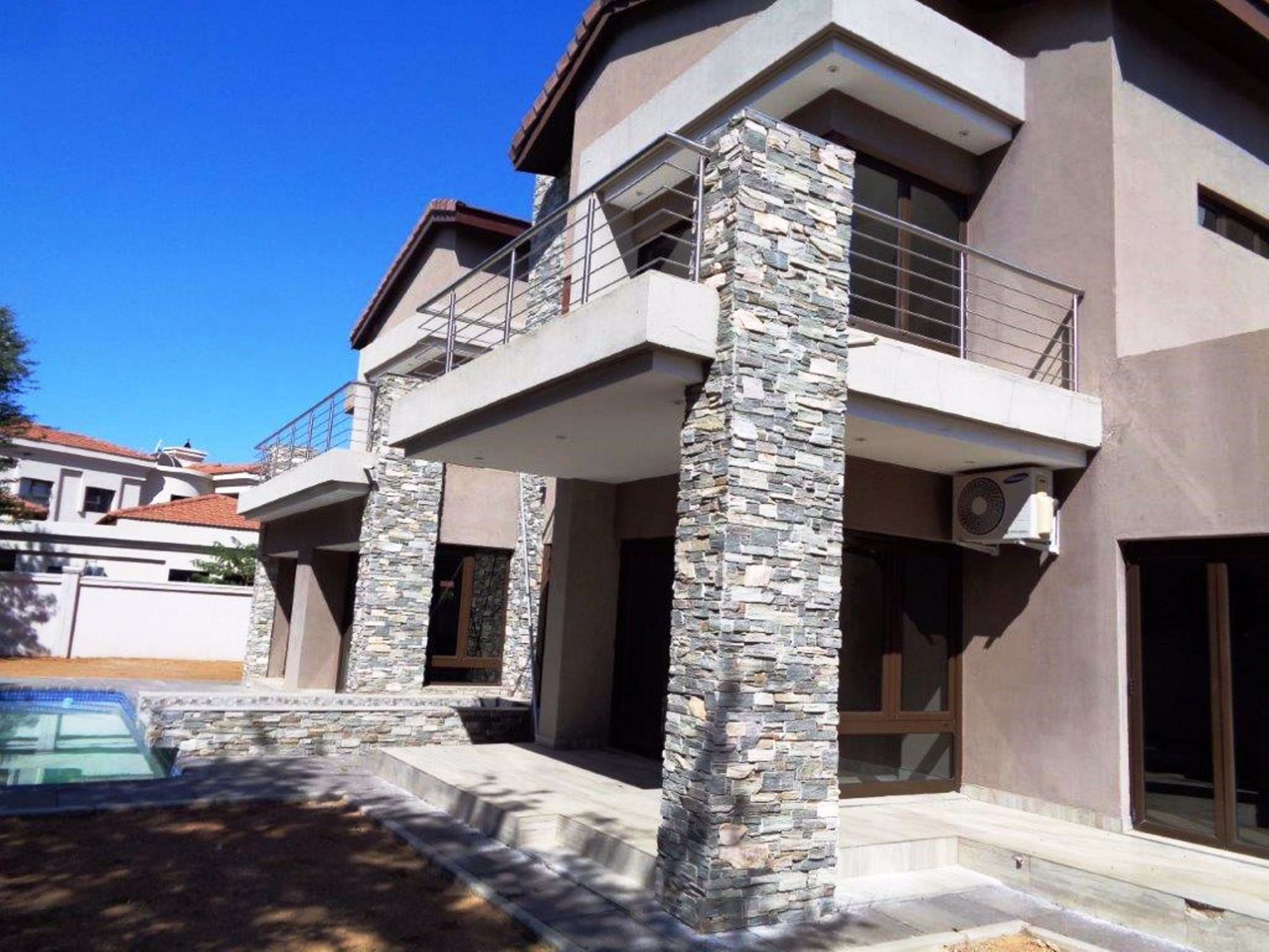 5 Bedroom House For Sale Phakalane Golf Estate (Botswana