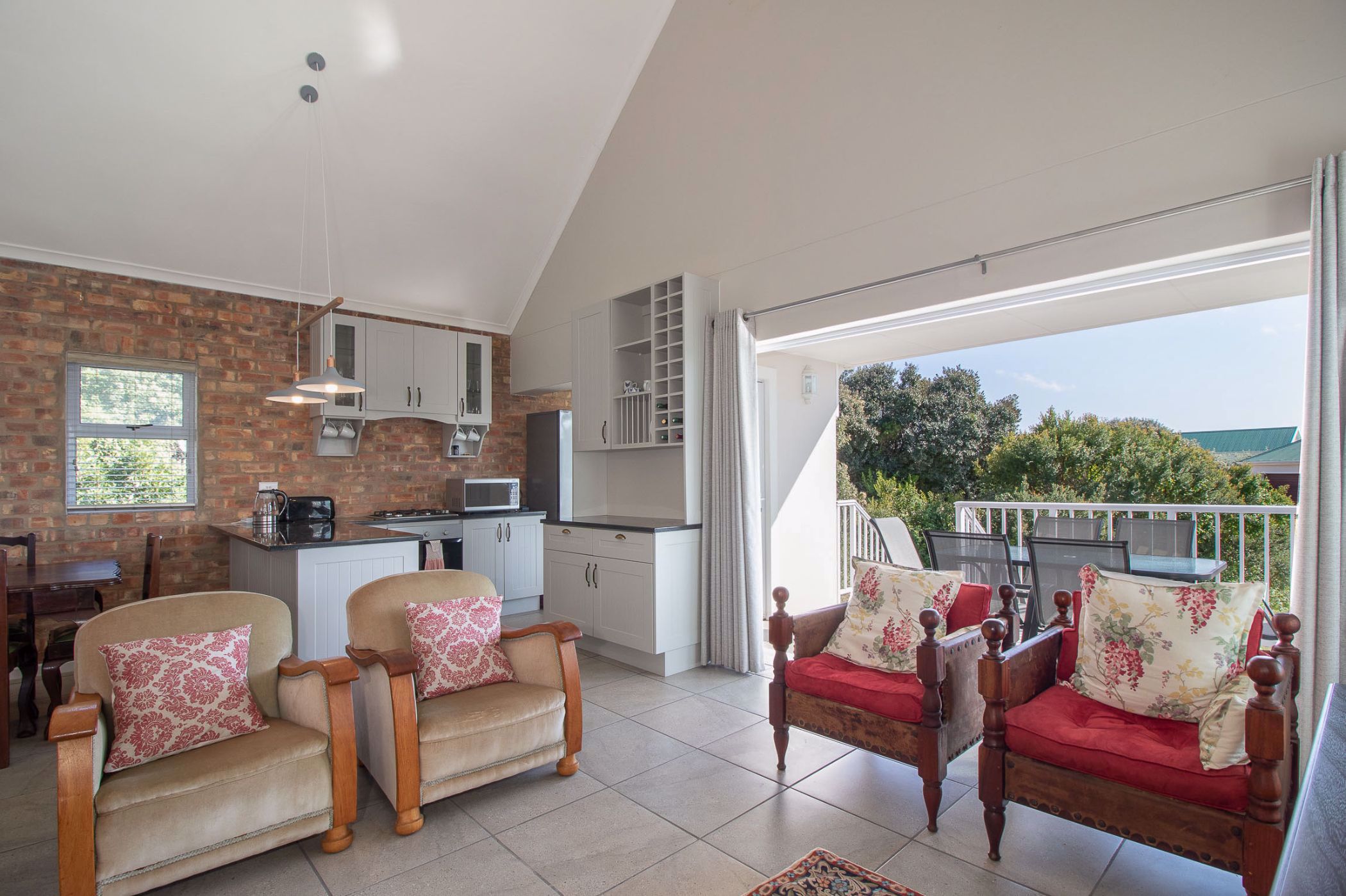 3 Bedroom House To Rent Kenton on Sea 1KO1543410 Pam Golding